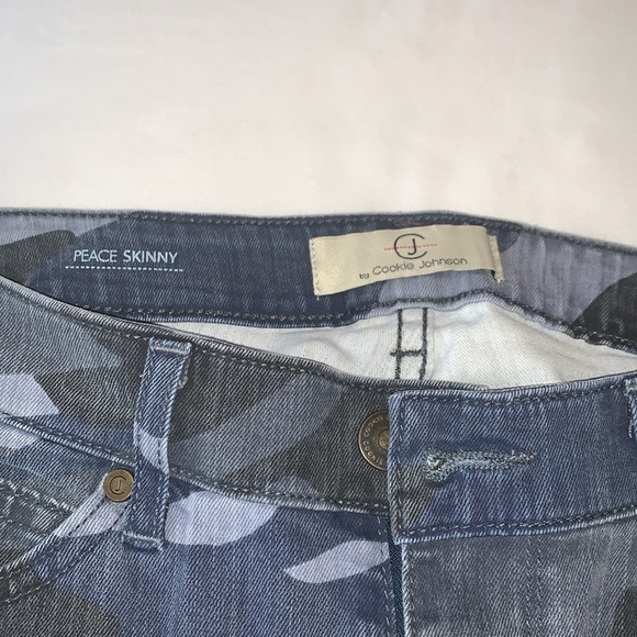 CJ Cookie Johnson Peace Skinny Blue Gray Camo Navy Jeans Cotton Blend - Picture 4 of 8